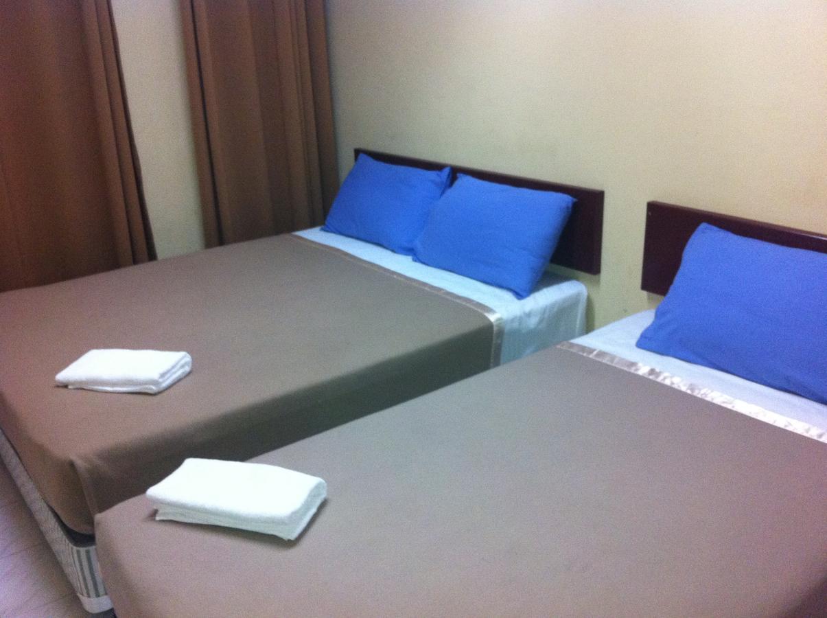 Jr Hotel Sitiawan Kültér fotó